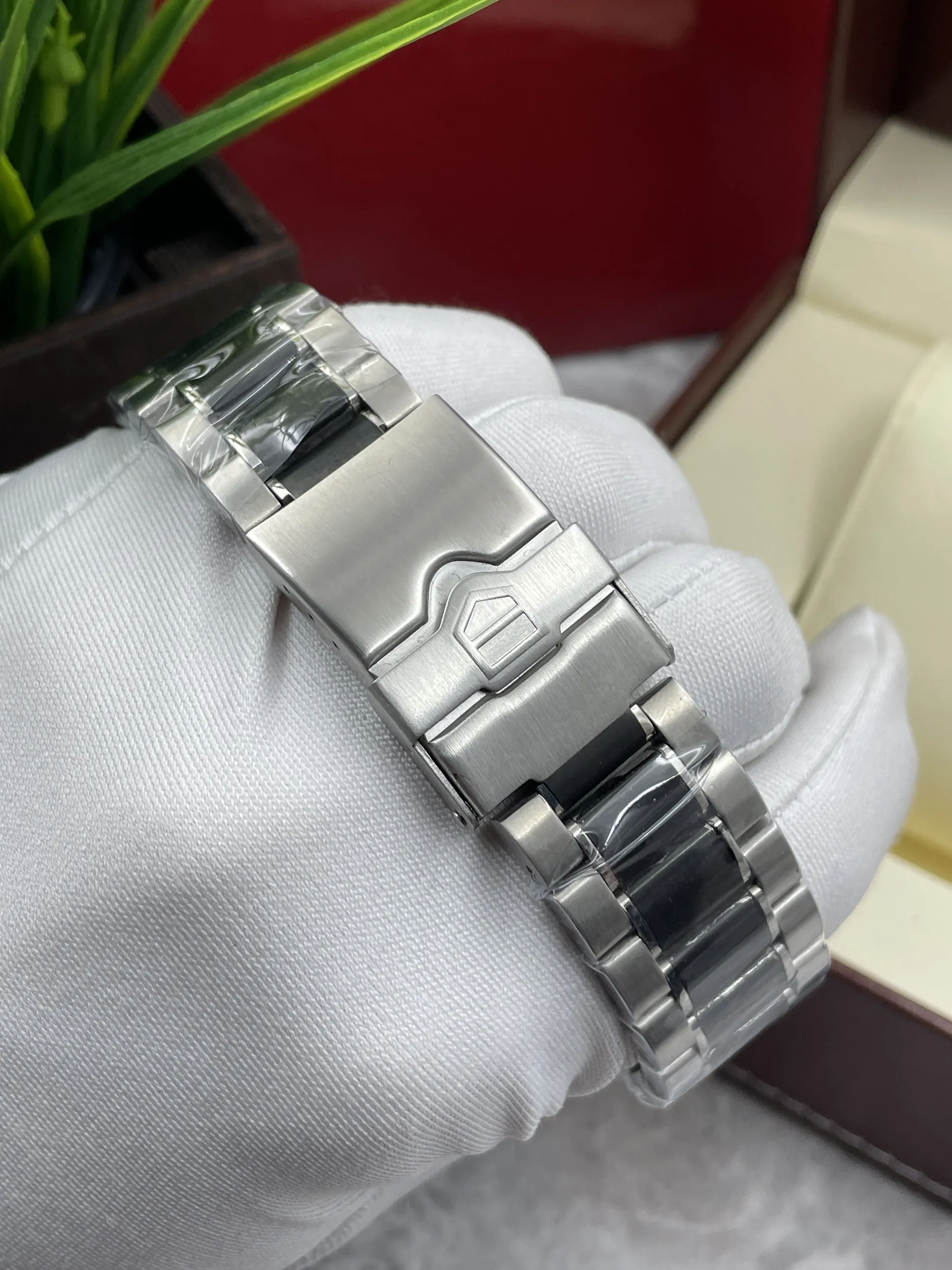 Превью изображения товара Часы премиум класса Tag Heuer Formula 1 с японским механизмом - номер 3
